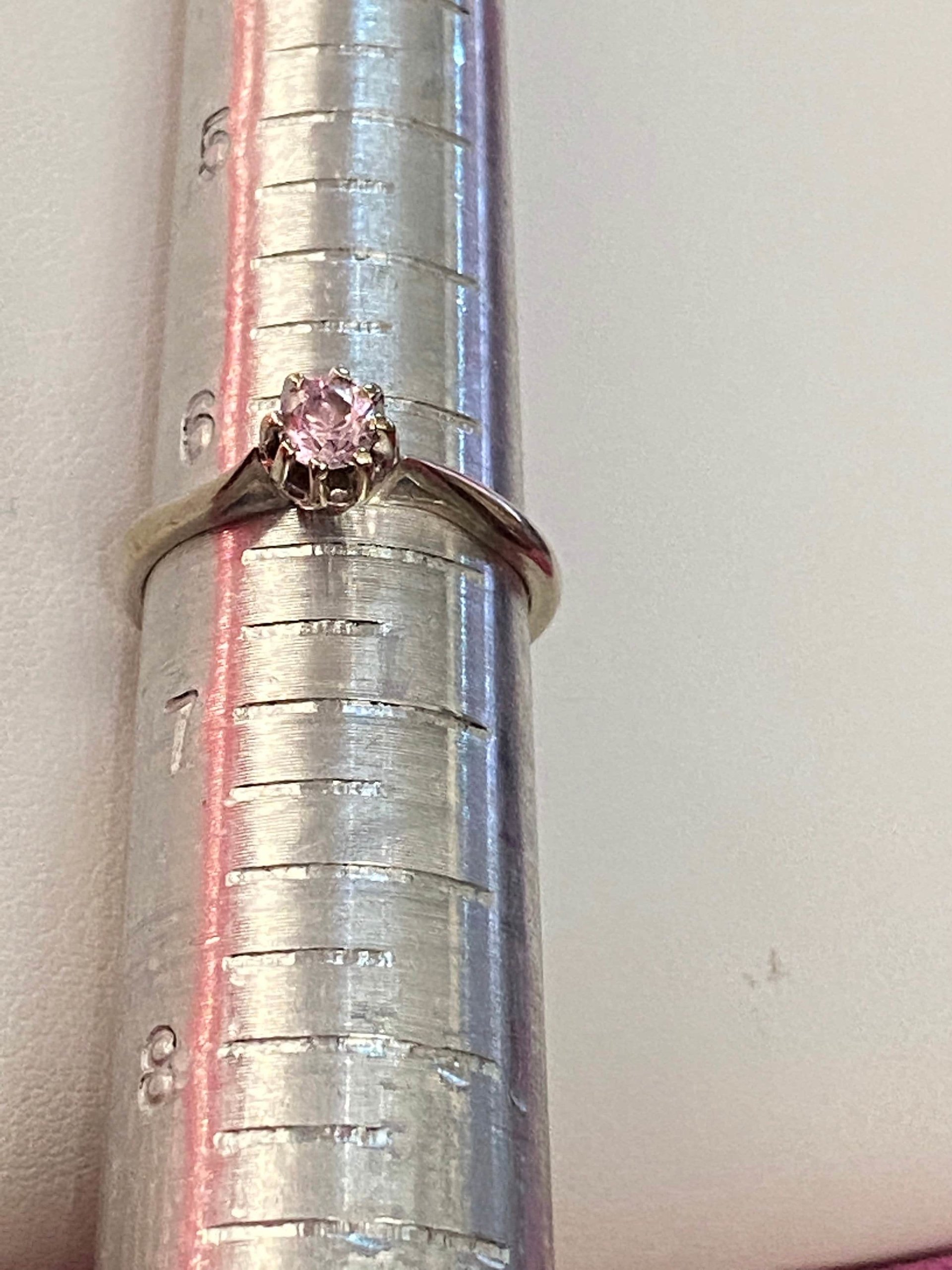 Vintage ArtCarved 14k white gold pink solitaire ring.