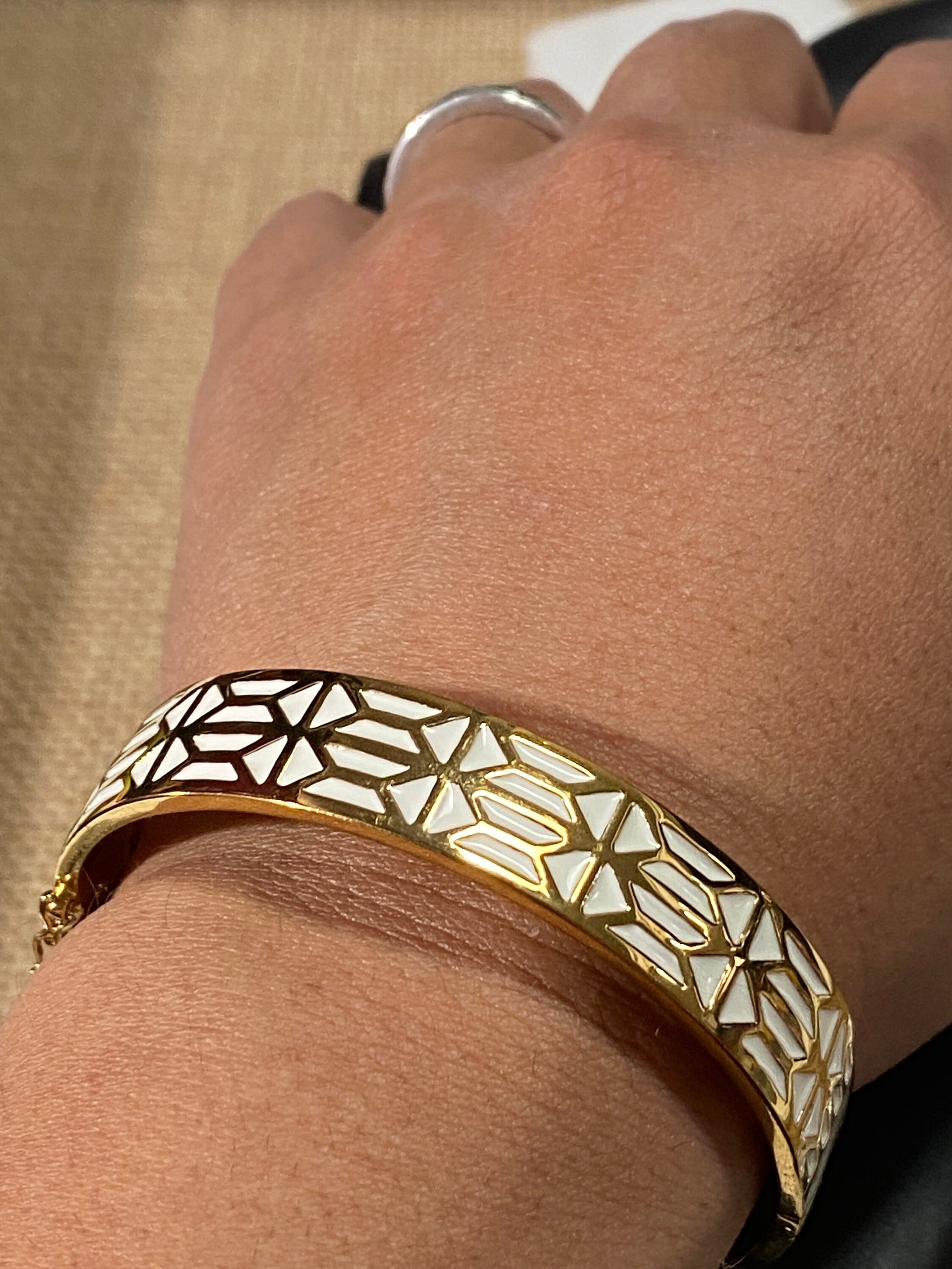 Stella and dot bangle hotsell